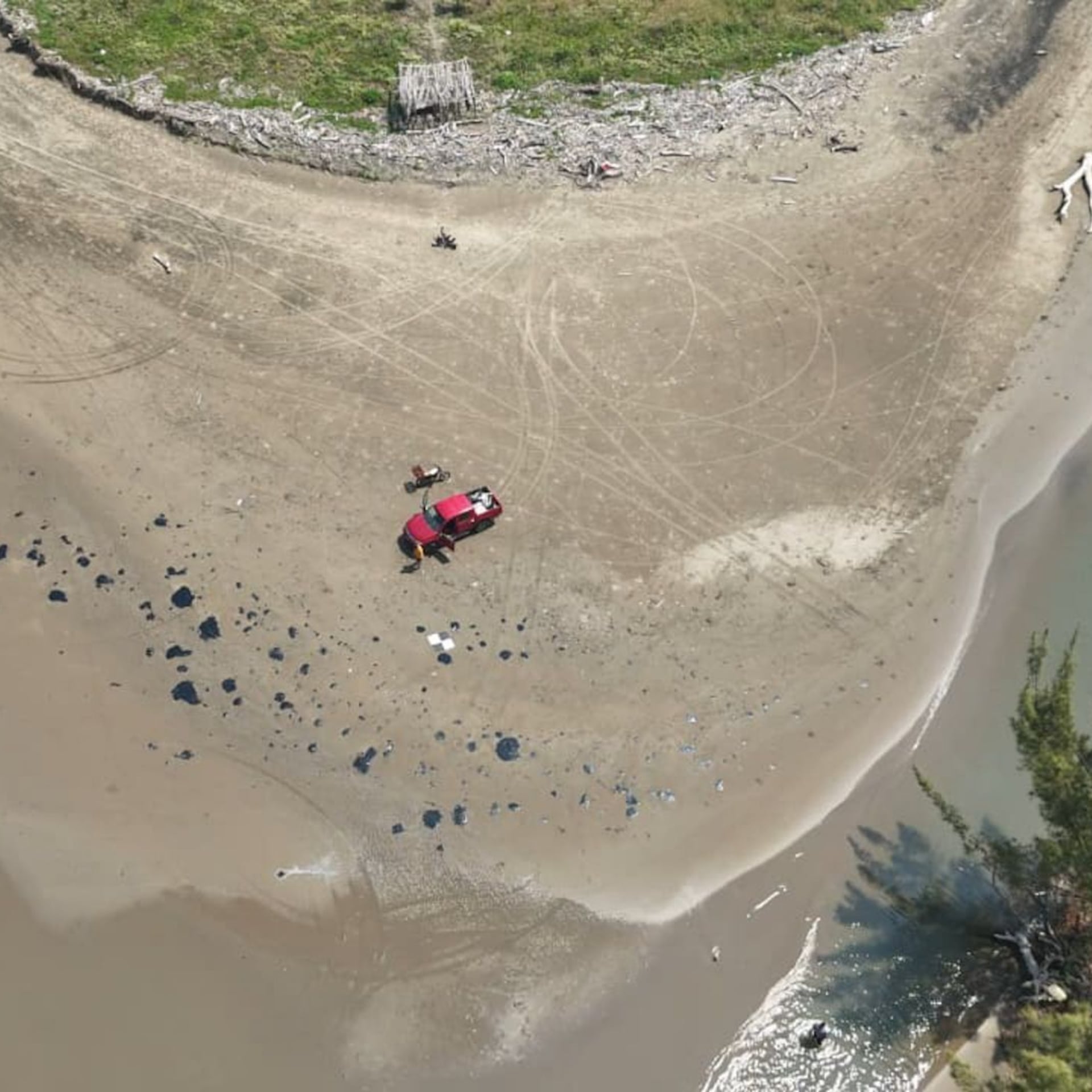 Pescadores de Veracruz exigen respuestas por derrame de hidrocarburos