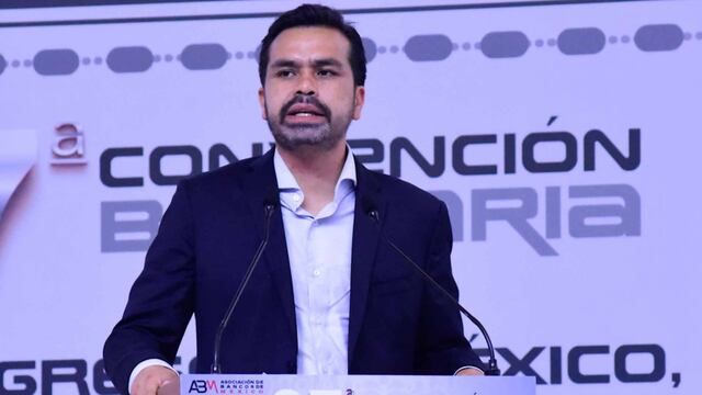 Jorge Álvarez Máynez en la Convención Bancaria 87