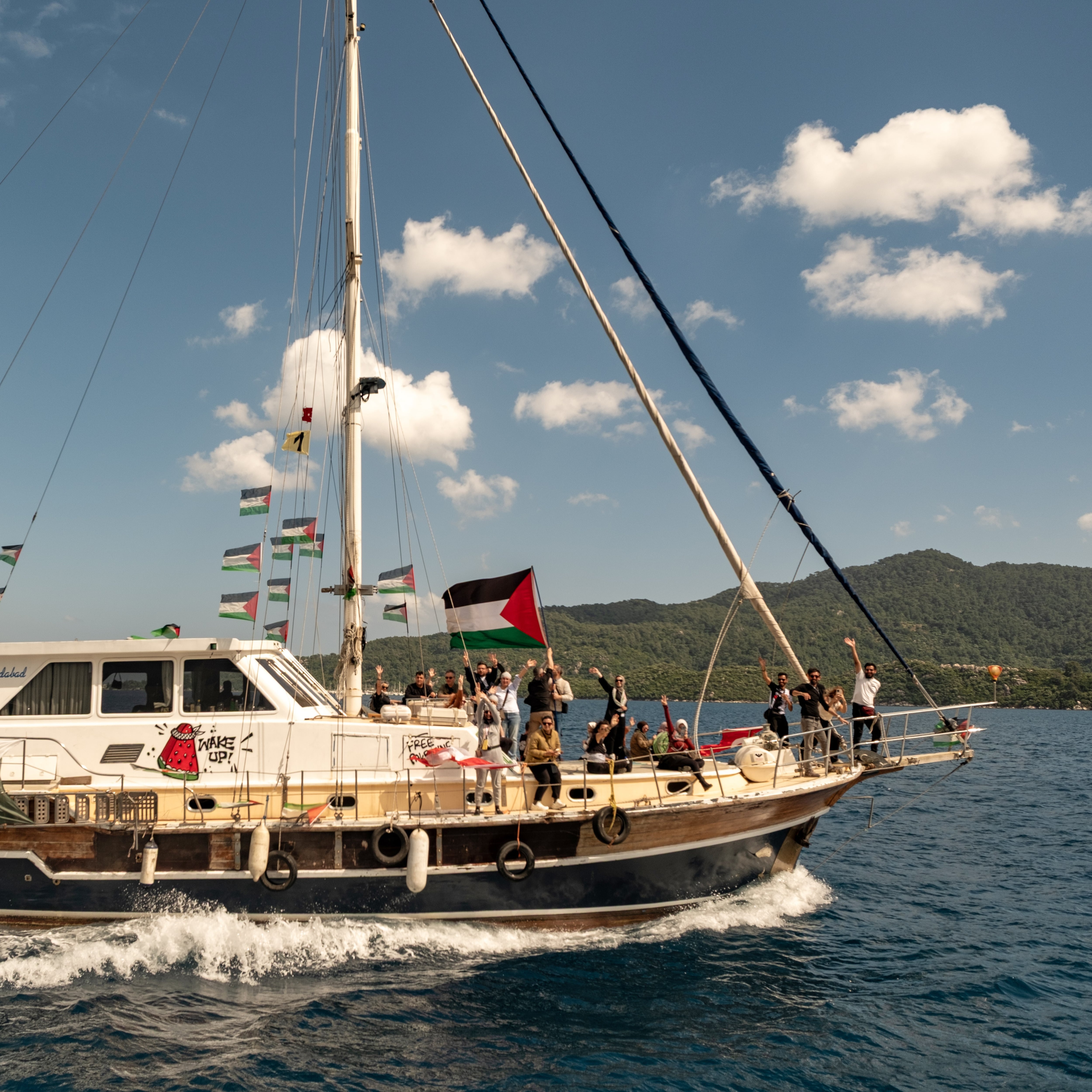 Violeta Núñez relata abusos y violencia durante retención de la Flotilla Global Sumud