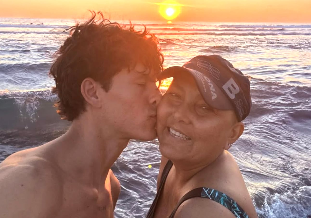 Lily Márquez Landa y su hijo, José Camar