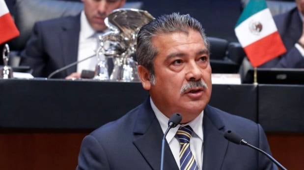 Raúl Morón Orozco. Jaloneos en el PRD.