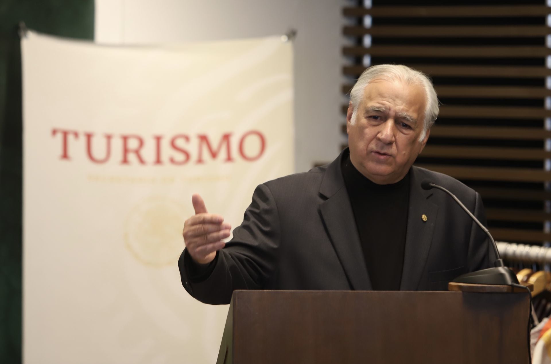 Miguel Torruco Marqués, Secretario de Turismo Federal durante la inauguración oficial de “Punto México” entre la Secretaría de Turismo Federal y el Estado de Chiapas.