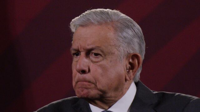 AMLO contra la SCJN por el Plan B de la reforma electoral