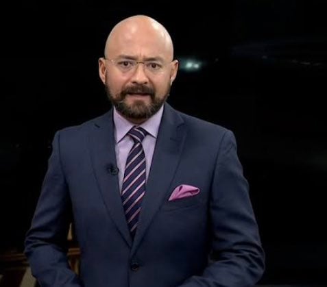 Víctor Hugo Michel, el periodista que será moderador del debate por la jefatura de gobierno CDMX