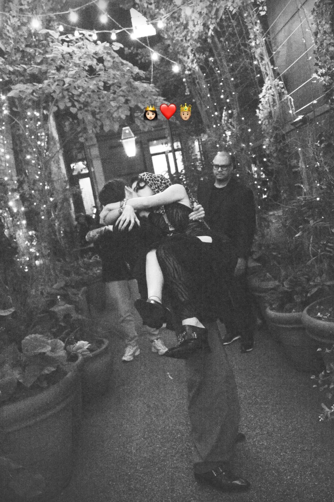 Peso Pluma y Kenia Os