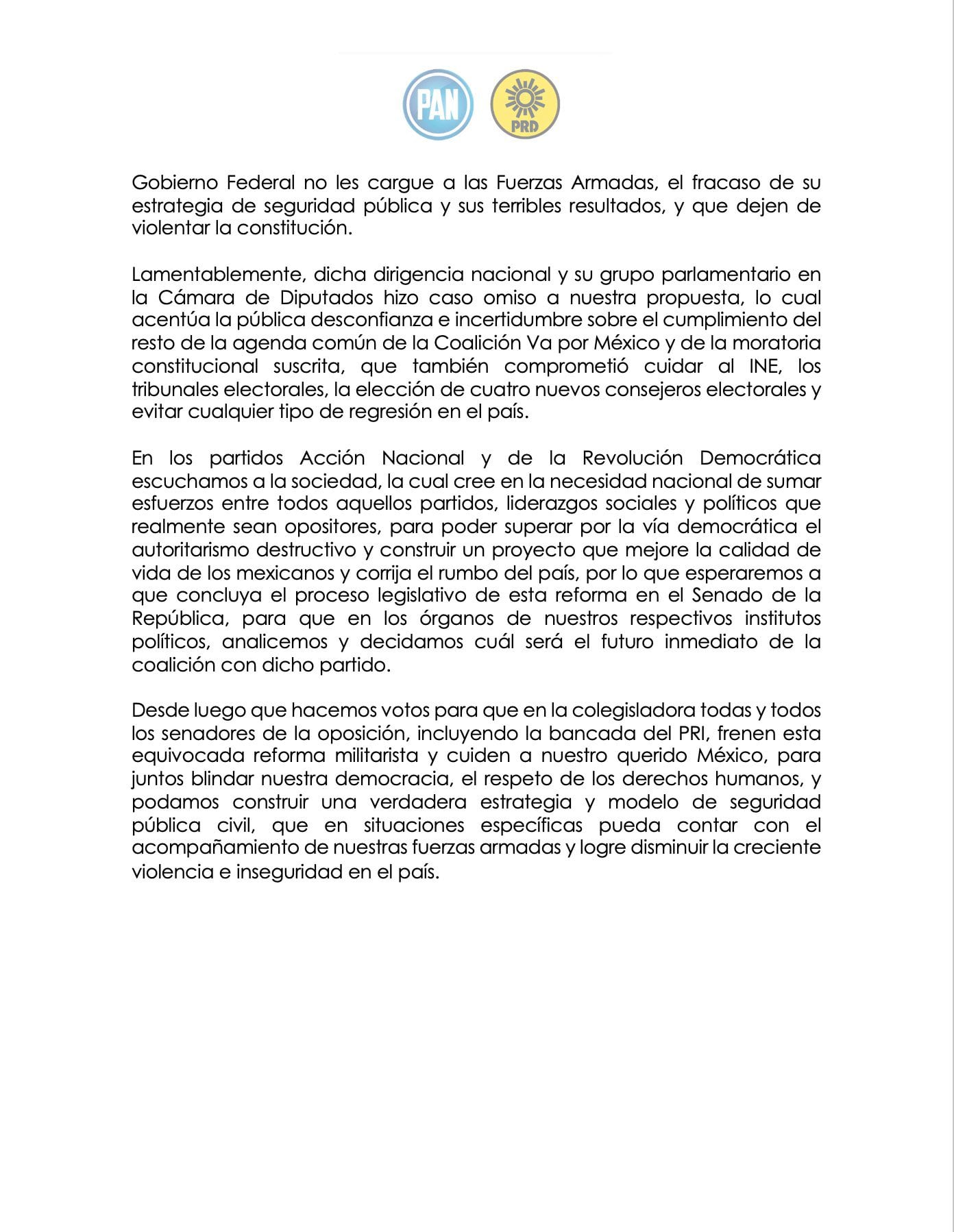 Comunicado del PAN y el PRD condenado la reforma del PRI para que el ejército permanezca en las calles hasta 2028