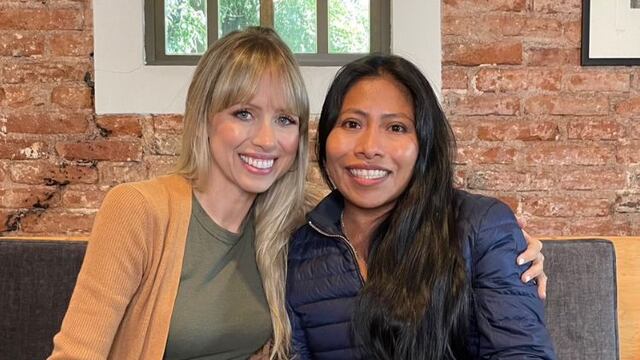 Yalitza Aparicio y Superholly