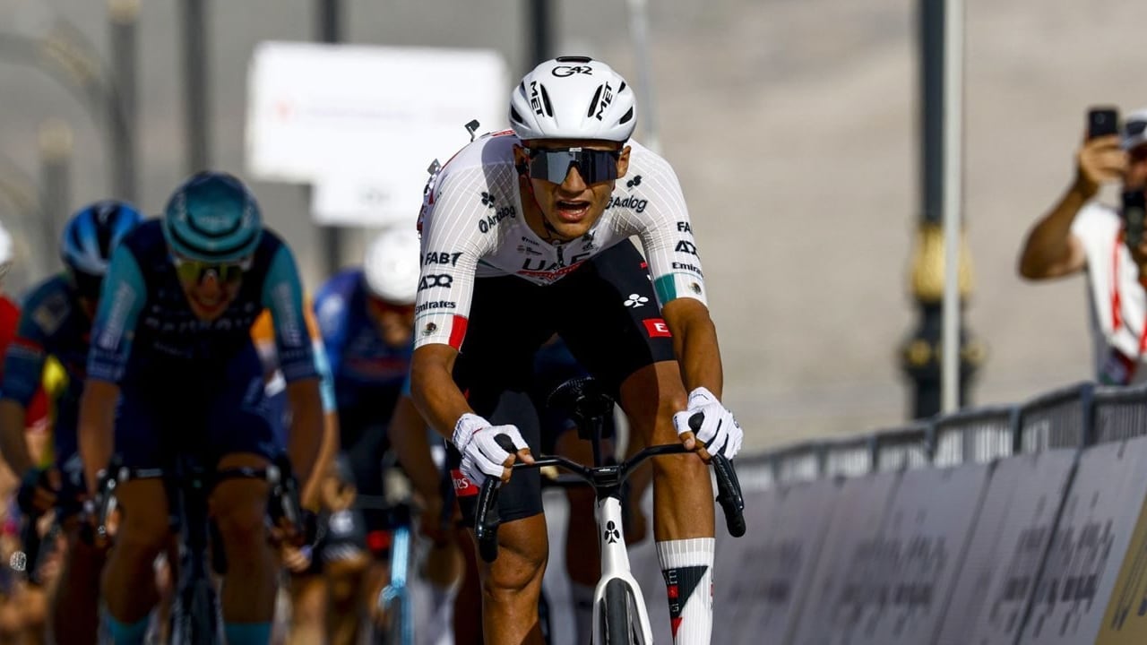 Isaac del Toro hoy: El mexicano llega 25 en la Etapa 2 del UAE Tour