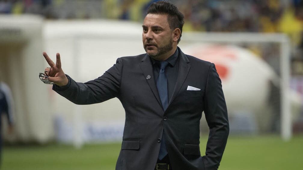 Mohamed cumpliría su sueño de dirigir en Europa