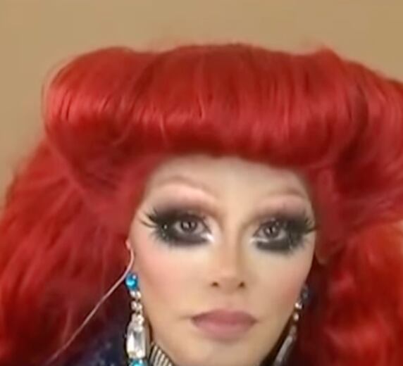 Lucía Méndez se maquilla como drag queen para apoyar a la comunidad gay