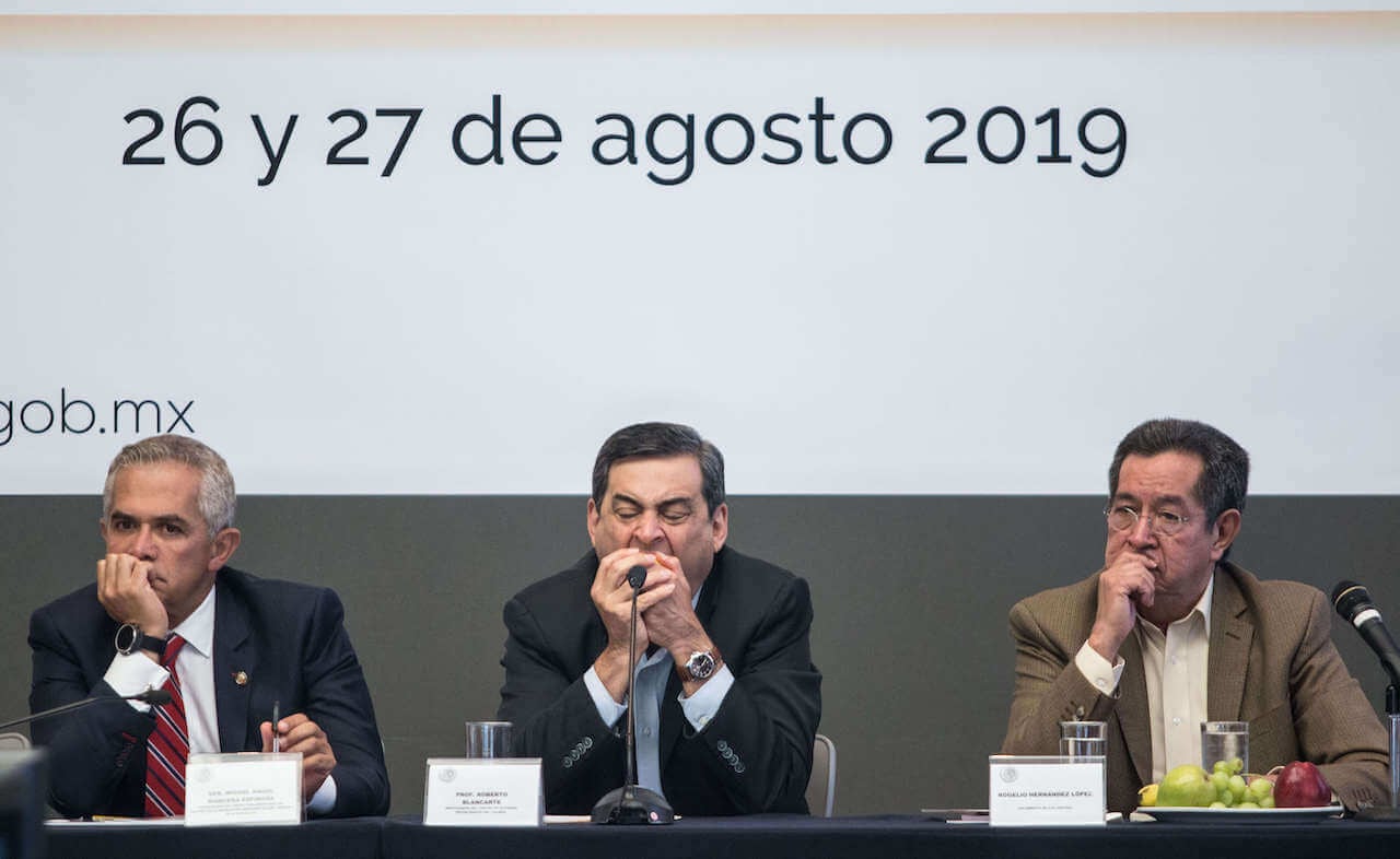 Conferencia conjunto del PRD en el Senado.