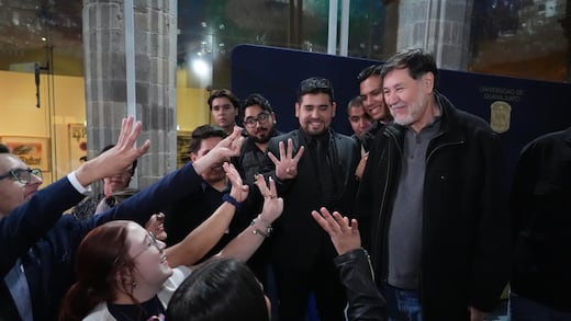 Fernández Noroña afirma que Carlos Manzo rechazó apoyo de Guardia Nacional; alumnos de la UG critican que “culpa a la víctima”