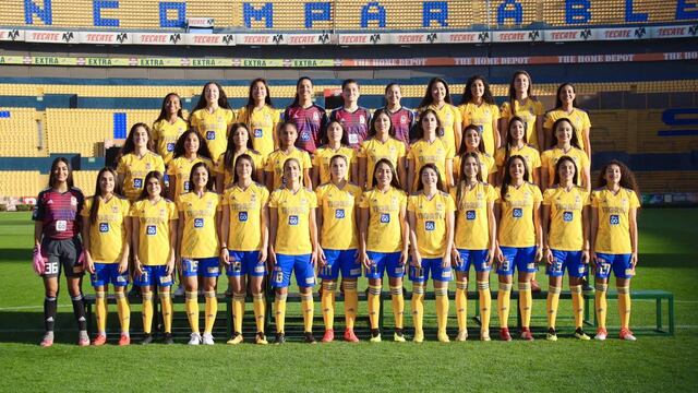 Tigresas se tomó la foto oficial para el CL19
