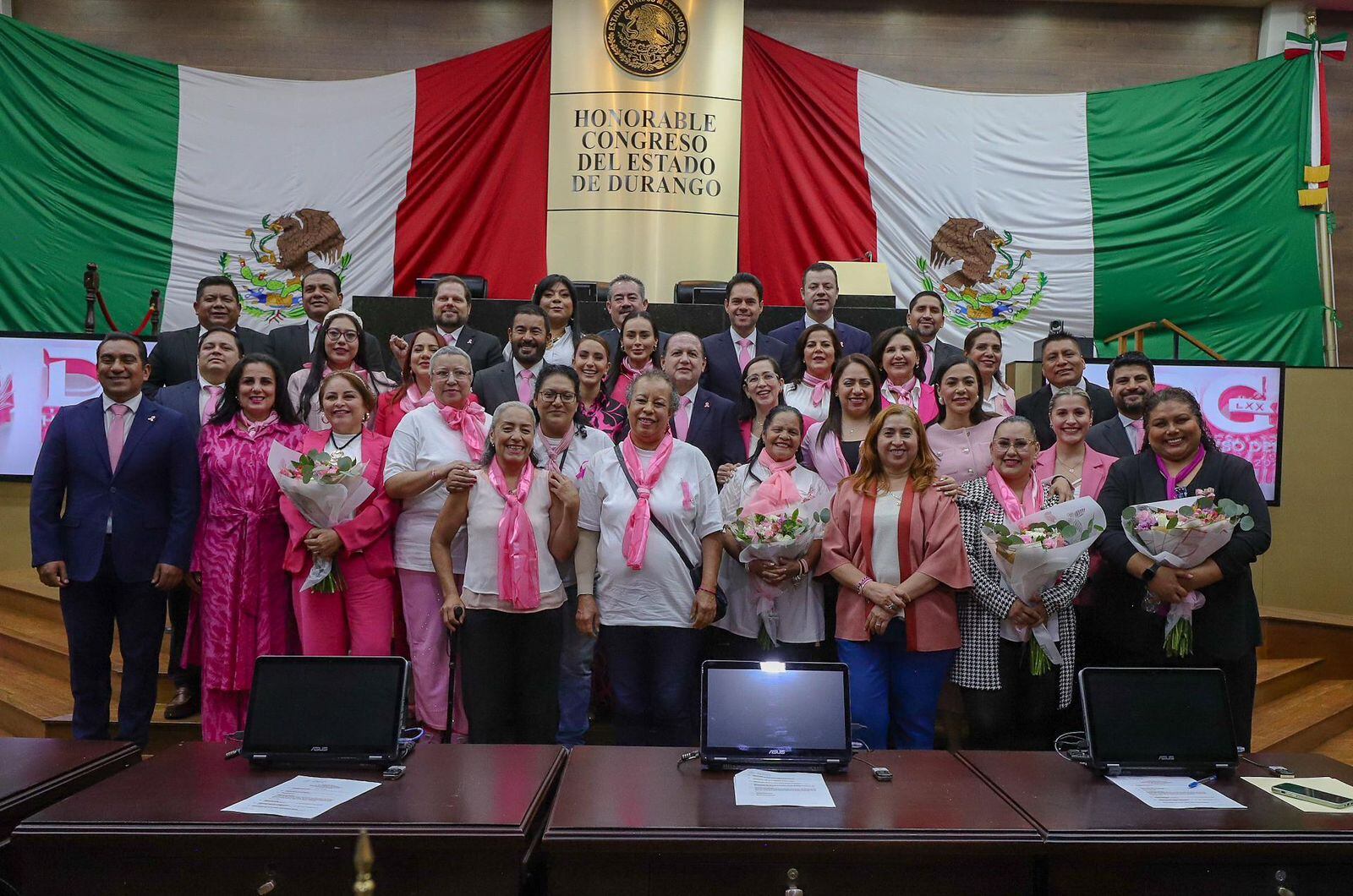 Marisol Rosso impulsa prevención contra el cáncer de mama en Durango.