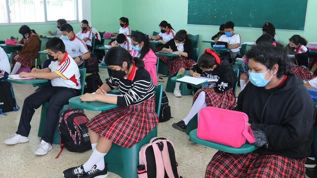 Alumnos de educación básica podrán ser reprobados.