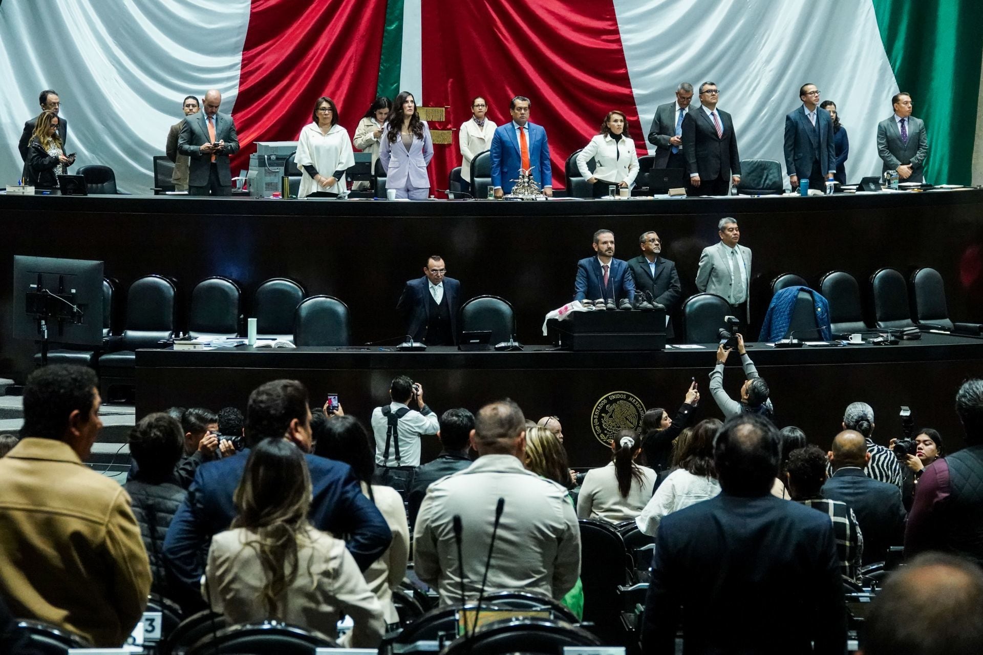 Oposición acusa de "Ley Espía" al proyecto de reforma a la Ley de Seguridad Pública