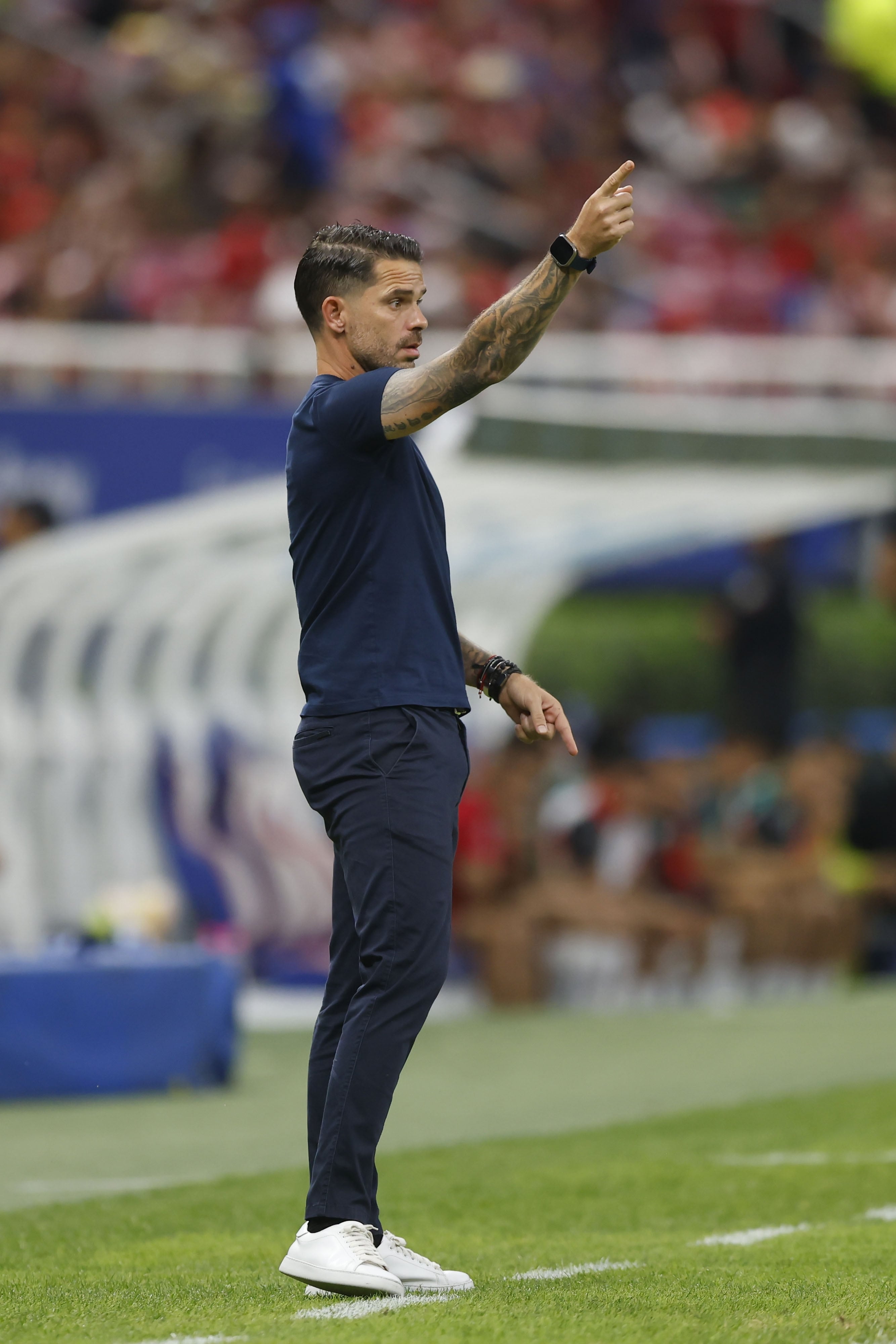 Ya habría fecha para que Fernando Gago deje a Club Chivas