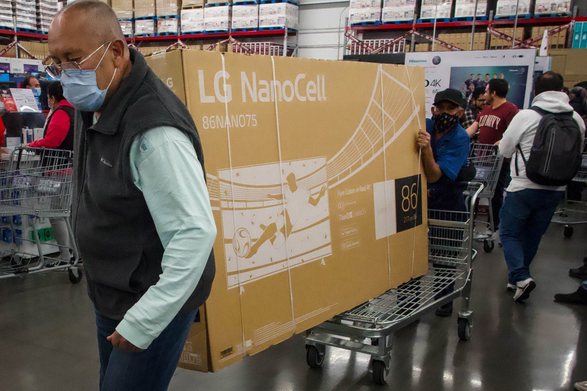 Consumidores con una pantalla LG