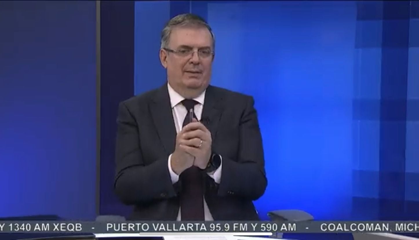 Marcelo Ebrard en entrevista con Joaquín López Dóriga