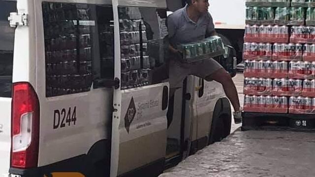 Latas descargadas del vehículo