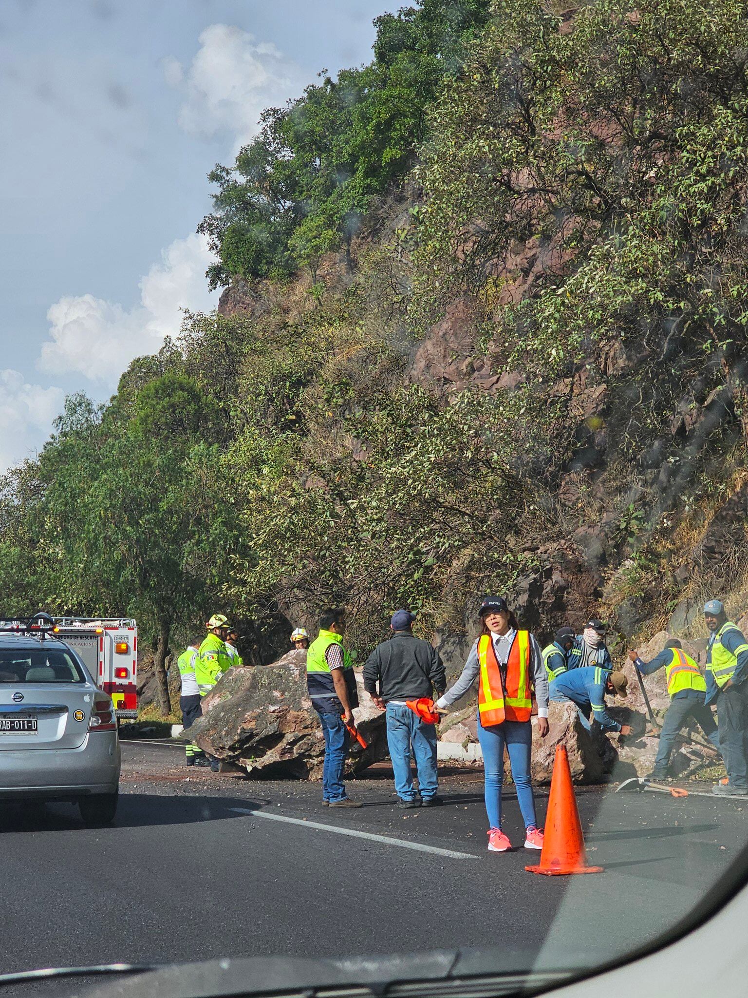 Autopista México-Toluca hoy viernes 30 de mayo
