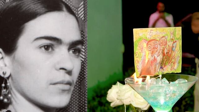 Frida Kahlo y su obra siendo quemada.