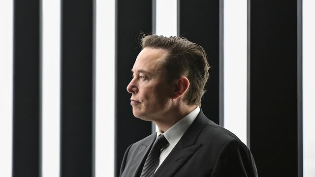 Elon Musk lanza su propia compañía de Inteligencia Artificial, X.AI