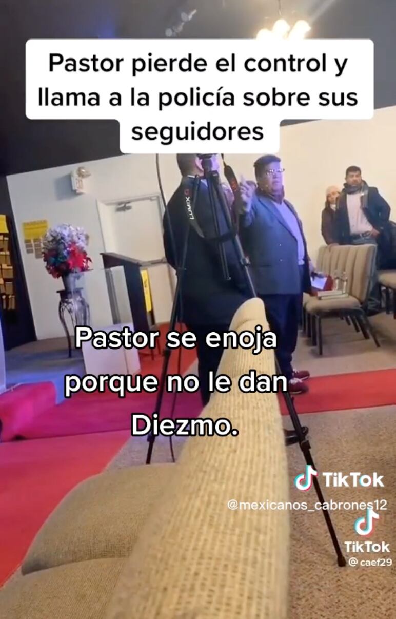 Pastor hace berrinche porque no le dan diezmo