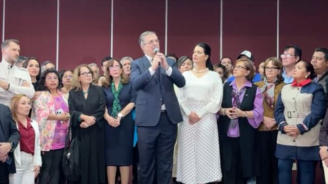 Marcelo Ebrard celebra entendimiento con Claudia Sheinbaum; no deja Morena