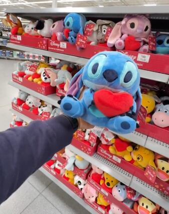 Esta es la colección de Disney en Walmart por febrero 2024