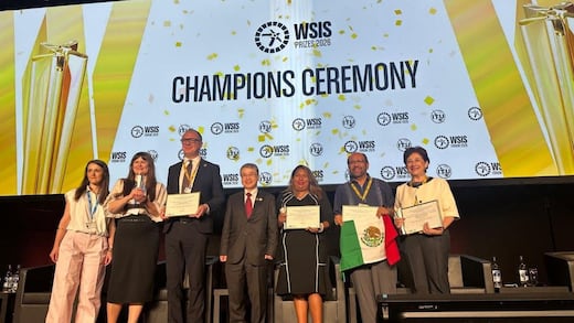 Centro Público de Formación en IA obtiene reconocimiento internacional WSIS Champion 2026