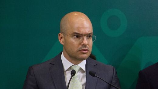 David León, ex titular de Protección Civil, es citado a comparecer; político responde