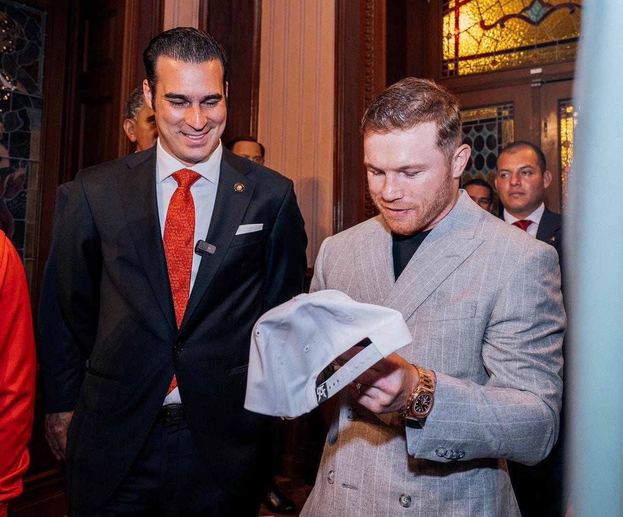 Miguel Torruco y Canelo Álvarez