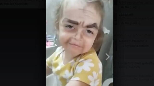 Niña maquillada.