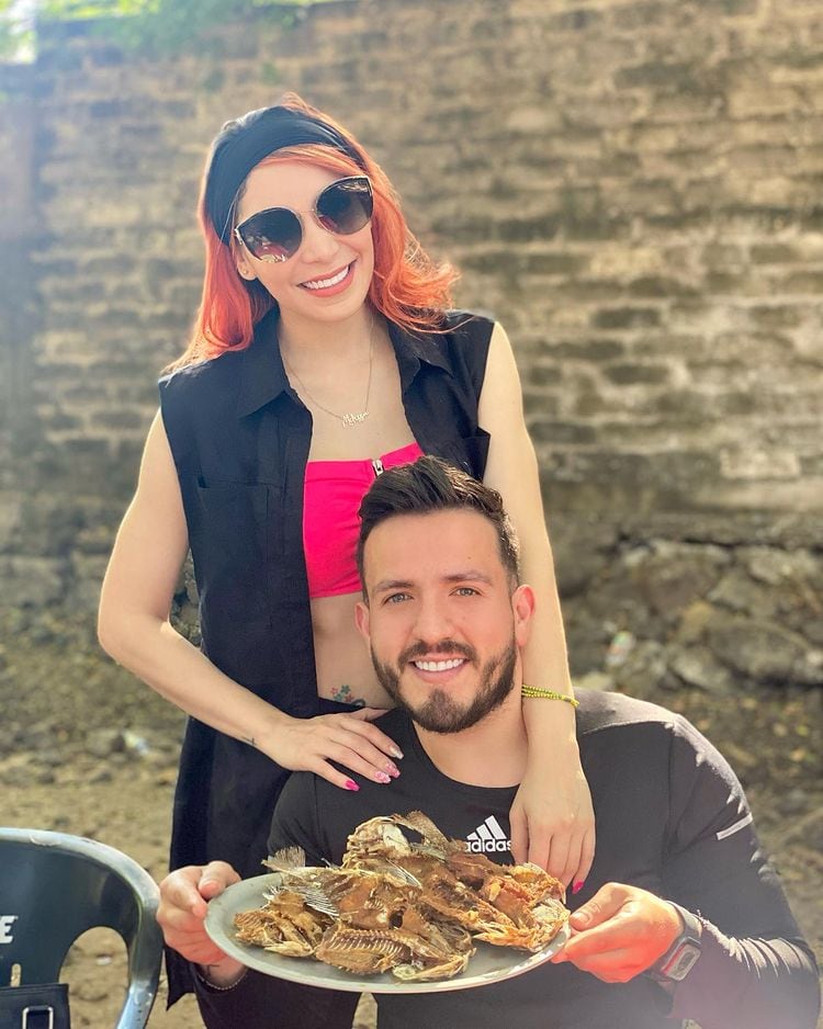 Melissa Plancarte junto a Pancho Uresti