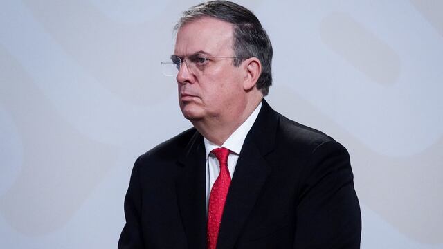 Rumores indican que Marcelo Ebrard,  saldrá de la SRE.