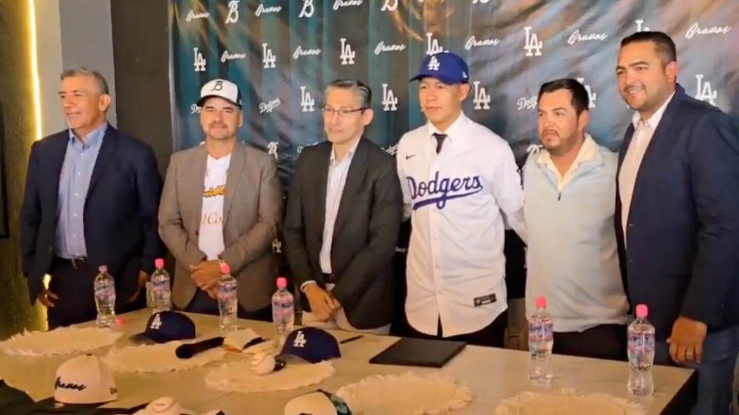Dodgers firman al pelotero mexicano Bryan Lara; tiene 16 años y viene de los Bravos de León
