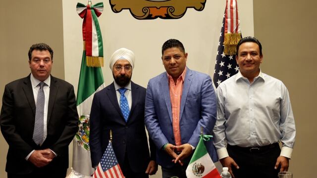 Ricardo Gallardo presenta a empresas que invirtieron mdd en San Luis Potosí