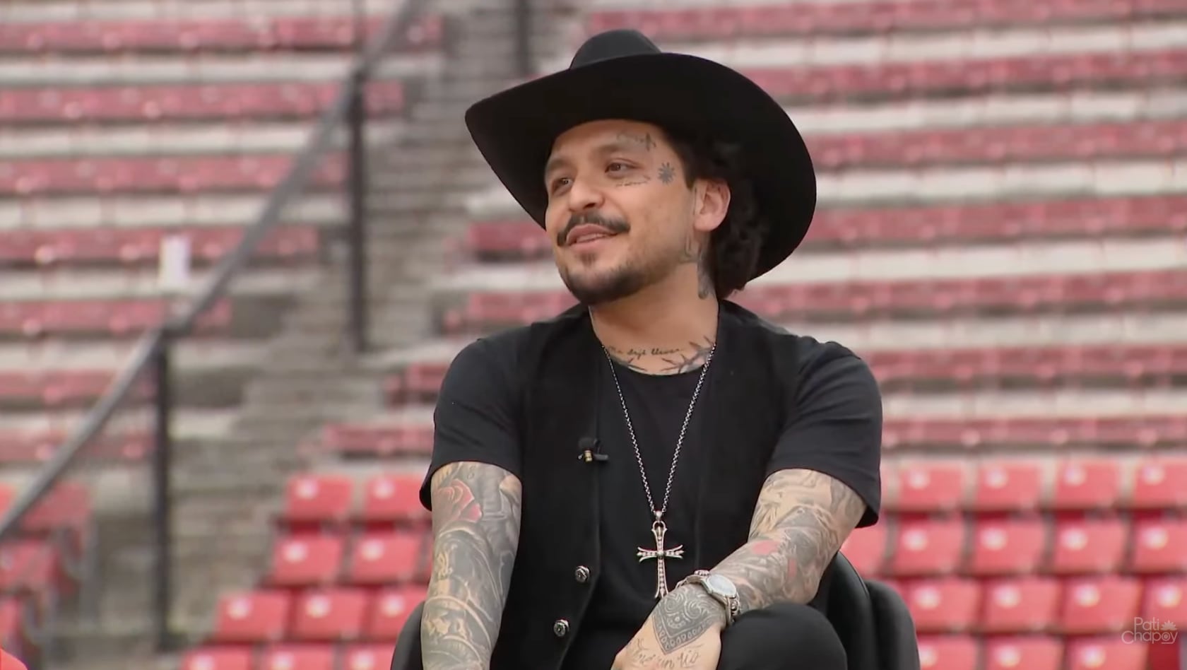 Christian Nodal, cantante