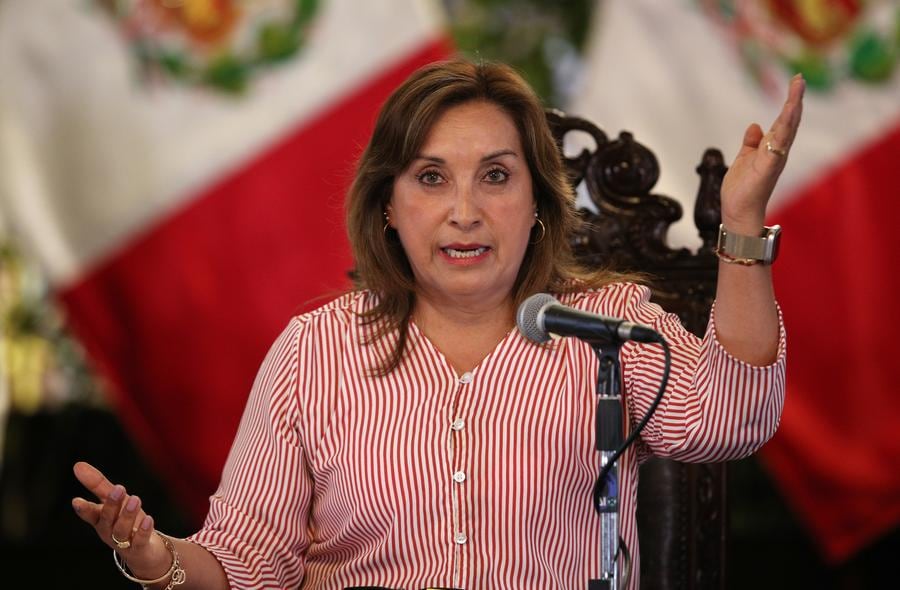 Dina Boluarte, presidenta de Perú