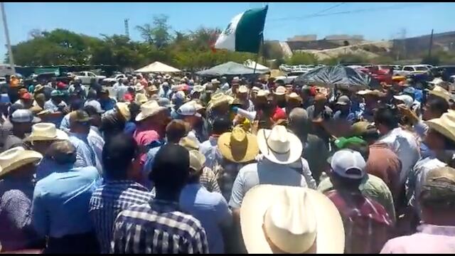 AGRICULTORES DE SONORA SE UNEN A PROTESTAS DE SINALOA