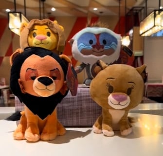 Peluches Disney Pixar en Vips México