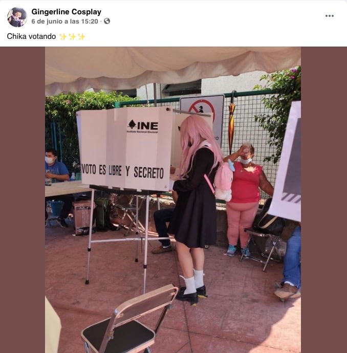 Gingerline Cosplay Chika