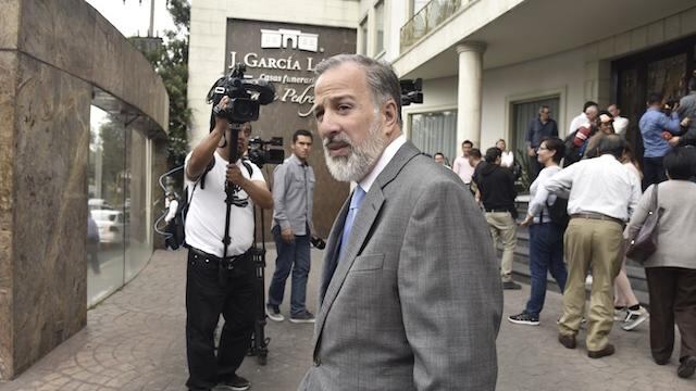 Meade pide unidad a un año de su derrota en las urnas
