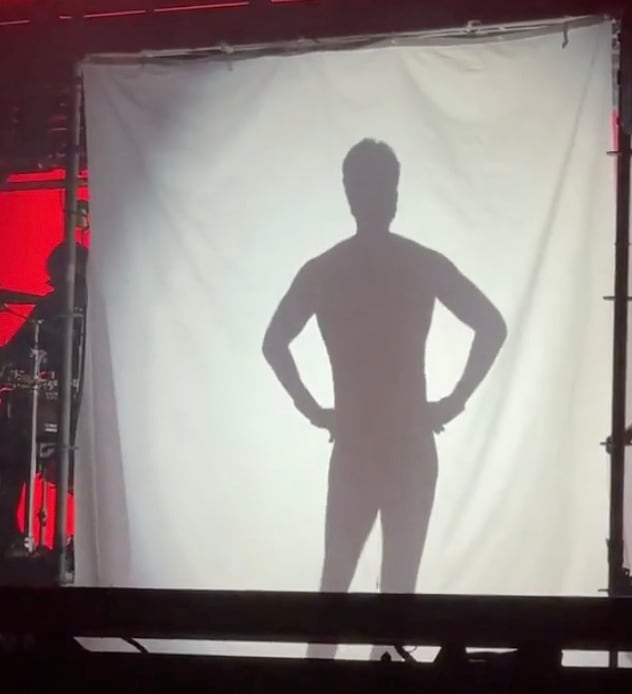 Sebastián Yatra causó polémica en España con un performance en su concierto