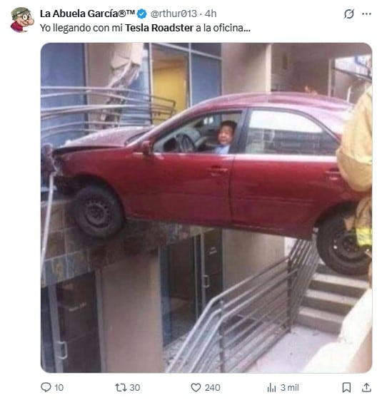 Memes por el Tesla Roadster de Elon Musk que vuela