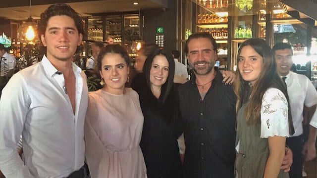 Alejandro Fernández y familia