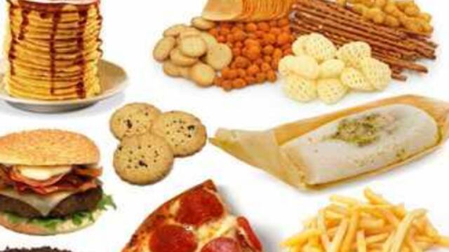 “Así como la comida chatarra se vende mucho más que la comida saludable, los candidatos basura son infinitamente más populares que los candidatos serios y con ideas, propuestas, proyectos.”