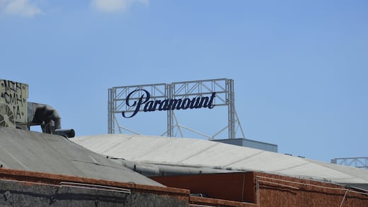 Hackean cuenta de Paramount en medio del conflicto por la compra de Warner Bros.