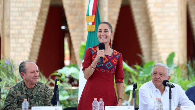 José Rafael Ojeda Durán, secretario de la Marina; Claudia Sheinbaum, presidenta electa de México, y Andrés Manuel López Obrador, presidente de México.